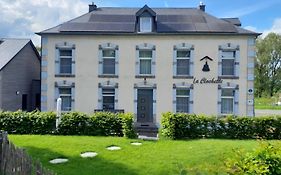 Maison Spacieuse Unifamiliale. Gite La Clochette